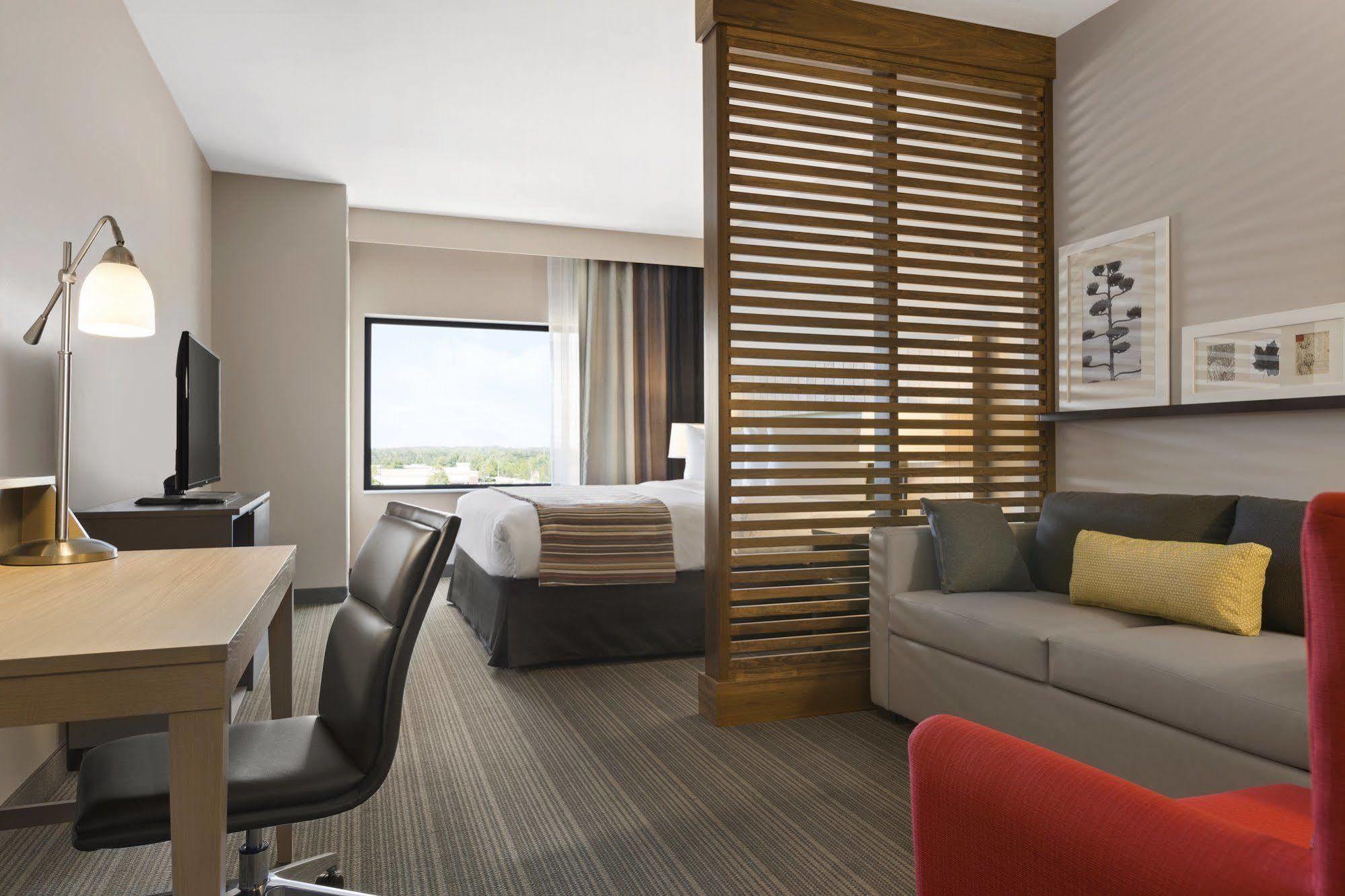 Country & By Radisson, Smithfield-selma, Nc Hotel 2*